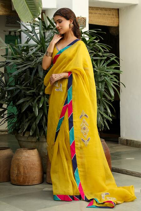 Buy Roohbyridhimaa Yellow Silk Organza, Viscose Rukmani Saree With Unstitched Blouse Piece Online at Aza Fashions Buy_Roohbyridhimaa_Yellow Silk Organza, Viscose Rukmani Saree With Unstitched Blouse Piece _Online_at_Aza_Fashions