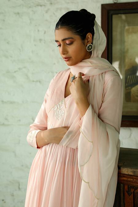 Buy_Roohbyridhimaa_Pink Organza, Silk Embroidery, Pearls V-neck Floral Baby Anarkali Set _Online_at_Aza_Fashions