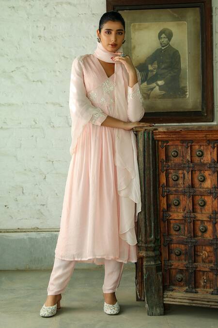 Buy_Roohbyridhimaa_Pink Organza, Silk Embroidery, Pearls V-neck Floral Baby Anarkali Set 