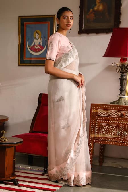 Buy_Roohbyridhimaa_Pink Organza, Fizaa Floral Embroidered Saree With Unstitched Blouse Piece _Online_at_Aza_Fashions