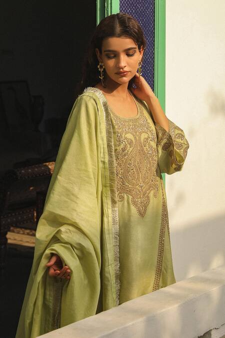 Roohbyridhimaa Green Silk, Chanderi, Viscose Sequins, Zari, Khizaan Paisley Kurta Salwar Set at Aza Fashions Roohbyridhimaa_Green Silk, Chanderi, Viscose Sequins, Zari, Khizaan Paisley Kurta Salwar Set _at_Aza_Fashions