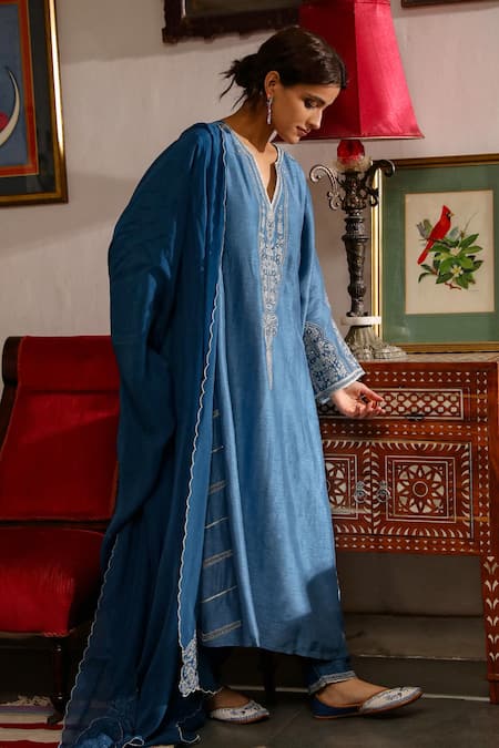 Buy Roohbyridhimaa Blue Organza, Viscose Embroidery, Sequins, Zari Mirza Resham Kurta Pant Set Online at Aza Fashions Buy_Roohbyridhimaa_Blue Organza, Viscose Embroidery, Sequins, Zari Mirza Resham Kurta Pant Set _Online_at_Aza_Fashions