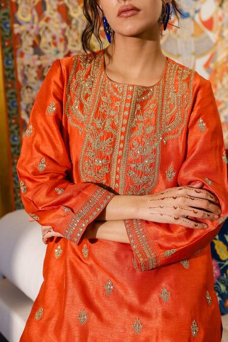 Buy_Roohbyridhimaa_Orange Silk, Chanderi, Viscose Sequins, Muktalif Embroidered Kurta Pant Set 