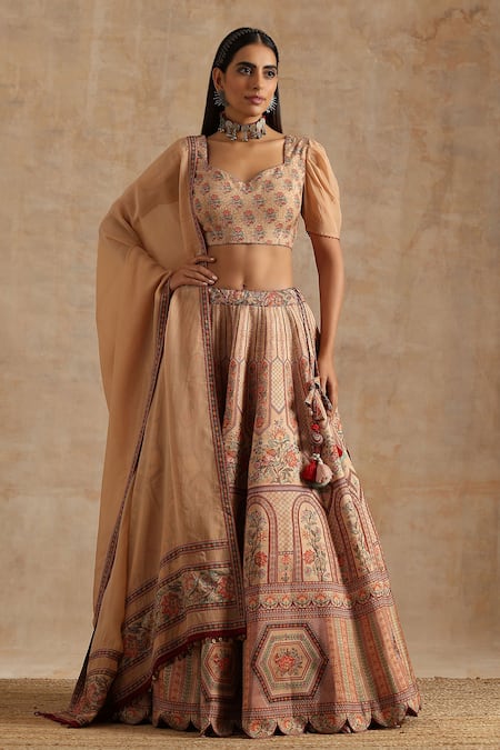 SAMVRIH Floral Pattern Lehenga Set 