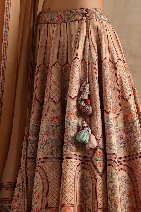 Samvrih_Beige Chanderi (35% Silk Digital Printed Floral Sweetheart Pattern Lehenga Set _at_Aza_Fashions