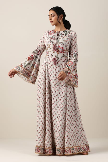 SAMVRIH Shwet Suman Floral Jaal Print Kurta 