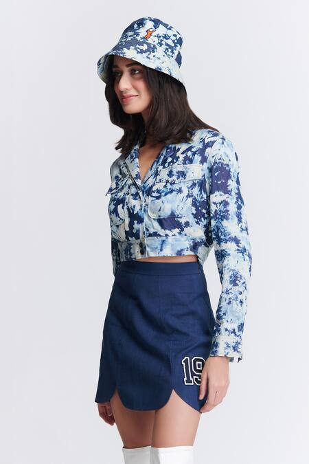 S&N By Shantnu Nikhil_Blue Denim, Lycra Embroidery Collared Abstract Print Cargo Jacket_at_Aza_Fashions