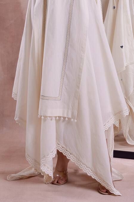 Shwetanga Ivory Cotton Lace, Tassels Square Embellished Layered Kurta Asymmetric Pant Set Online at Aza Fashions Shwetanga_Ivory Cotton Lace, Tassels Square Embellished Layered Kurta Asymmetric Pant Set _Online_at_Aza_Fashions
