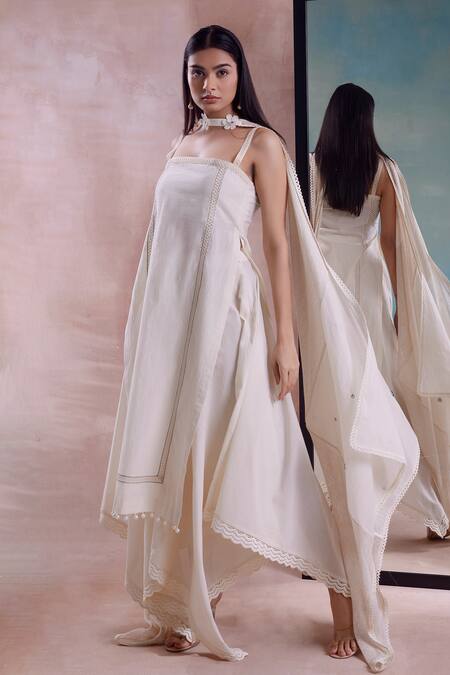 Shop_Shwetanga_Ivory Cotton Lace, Tassels Square Embellished Layered Kurta Asymmetric Pant Set _Online_at_Aza_Fashions