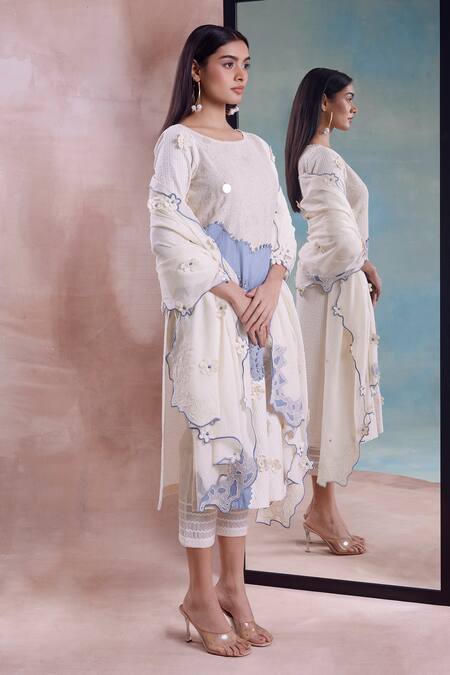 Buy_Shwetanga_Ivory Cotton Cut Work, Beads, Lace, Applique Round Blossom Garden Kurta Set _Online_at_Aza_Fashions