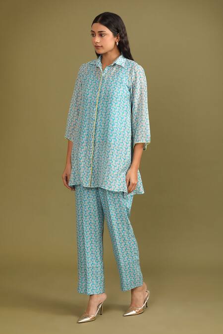Buy_Trendy Tokari_Blue Silk, Chanderi Beads Collared Ditsy Print Kurta And Pant Set _Online_at_Aza_Fashions