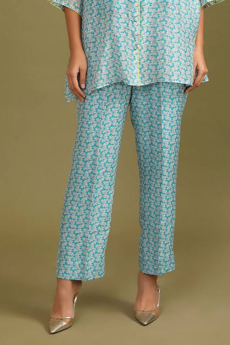 Buy_Trendy Tokari_Blue Silk, Chanderi Beads Collared Ditsy Print Kurta And Pant Set 