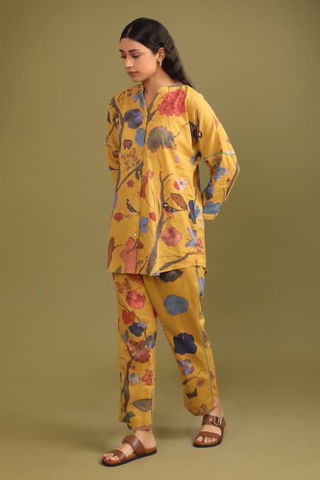 Trendy tokari Yellow Cotton Printed Forest Mandarin Collar Kurta And Pant Set