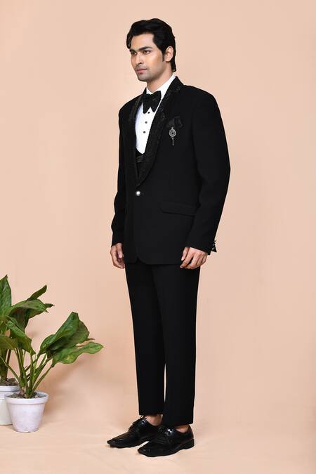 Buy_Arihant Rai Sinha_Black Cotton, Polyester Embroidery, Cut Work Chevron Placket Suit Set 