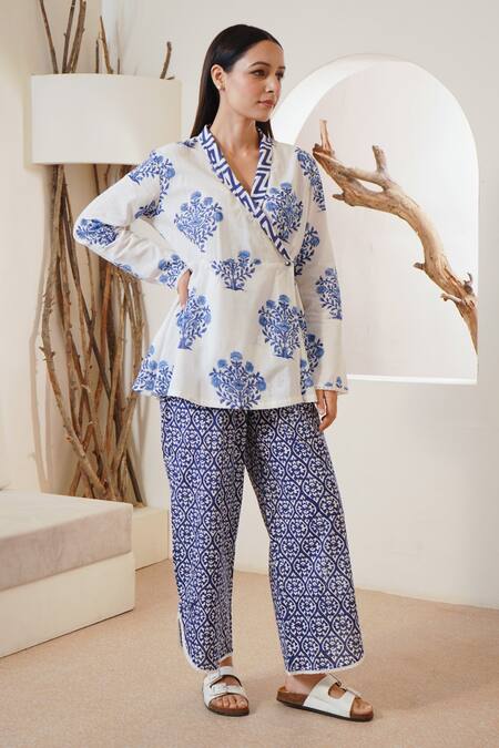 Buy_Nero India_Blue Cotton Embroidery, Lace Floral Buta Hand Block Print Wrap Kurta And Pant Set_Online_at_Aza_Fashions