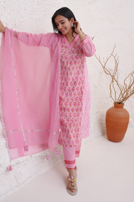 Nero India Floral Print Panel Kurta Pant Set 