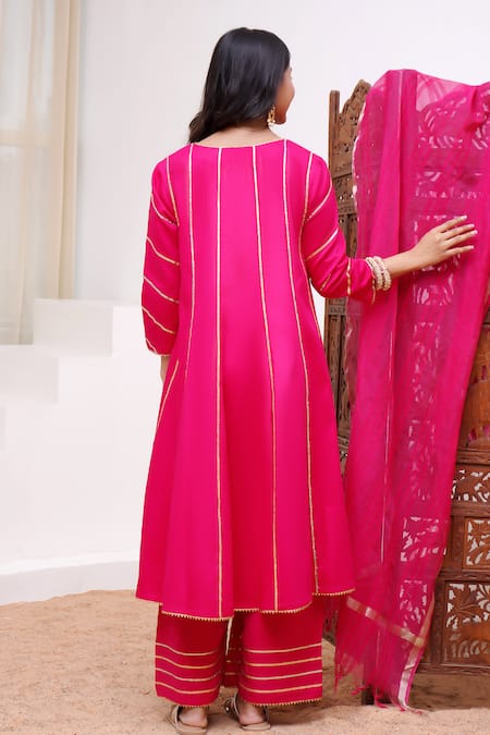 Nero India Embellished Anarkali Set With Chanderi Pant 