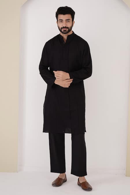 Nero India Solid Pintuck Kurta 