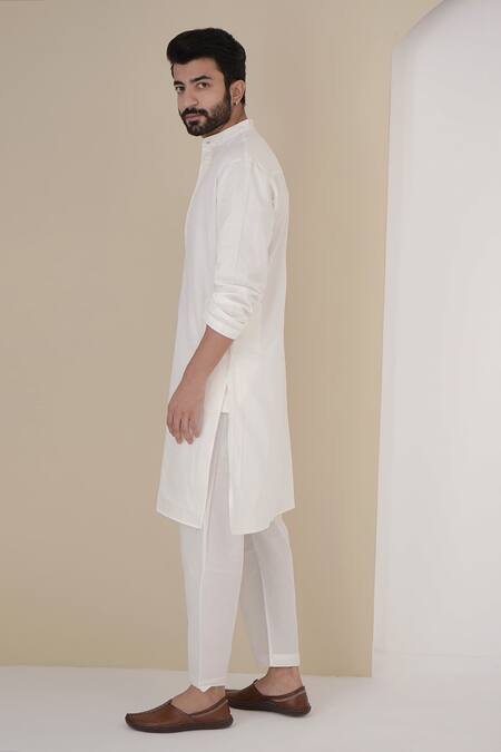 Nero India_Ivory Cotton Satin Placed Pintuck Kurta _Online_at_Aza_Fashions