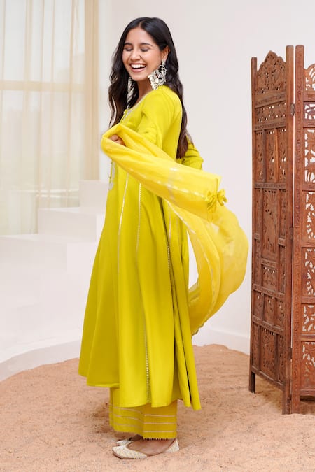 Buy Nero India Green Cotton Satin Gota Patti Round Neck Embroidered Placket Kurta And Pant Set Online at Aza Fashions Buy_Nero India_Green Cotton Satin Gota Patti Round Neck Embroidered Placket Kurta And Pant Set _Online_at_Aza_Fashions