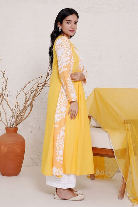Shop Nero India Yellow Cotton Beads, Embroidery V-neck Floral Print Gathered Kurta And Pant Set Online at Aza Fashions Shop_Nero India_Yellow Cotton Beads, Embroidery V-neck Floral Print Gathered Kurta And Pant Set _Online_at_Aza_Fashions