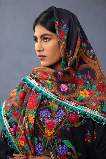 Shop Torani Black Embroidery Dil Shaad Aziya Print Scarf Online at Aza Fashions Shop_Torani_Black Embroidery Dil Shaad Aziya Print Scarf _Online_at_Aza_Fashions