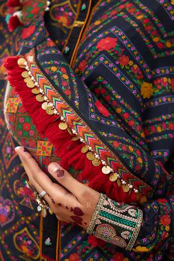 Torani Dil Rang Azma Print Fanny Pack