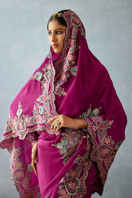 Torani Purple Organza Sequins Dil Kusha Shanfa Embroidered Saree at Aza Fashions Torani_Purple Organza Sequins Dil Kusha Shanfa Embroidered Saree_at_Aza_Fashions