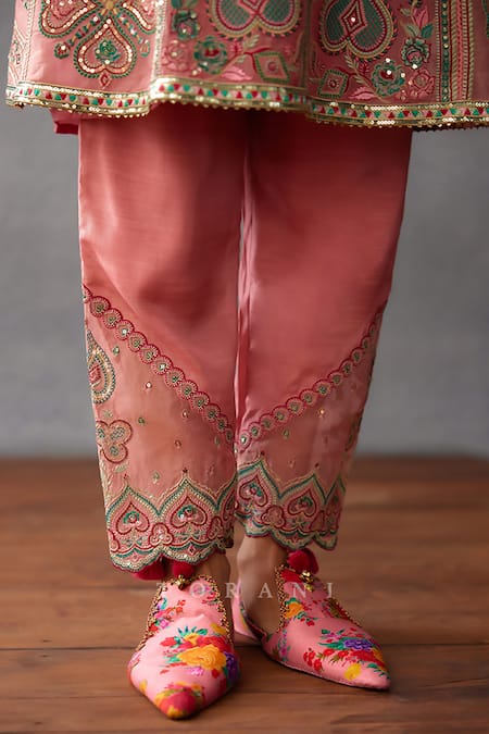 Torani Pink Organza, Silk, Jersey Embroidery, Dil Ruba Izna Floral Kurta Pant Set Online at Aza Fashions Torani_Pink Organza, Silk, Jersey Embroidery, Dil Ruba Izna Floral Kurta Pant Set _Online_at_Aza_Fashions