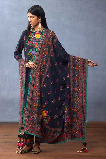 Buy Torani Black Cotton, Silk Embroidery, Dil Shaad Zainab Garden Print Kurta Pant Set Online at Aza Fashions Buy_Torani_Black Cotton, Silk Embroidery, Dil Shaad Zainab Garden Print Kurta Pant Set _Online_at_Aza_Fashions