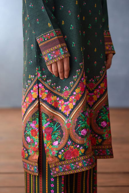 Buy_Torani_Green Cotton, Silk Embroidery Dil Shaad Azar Kurta Set 