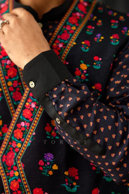 Buy Torani Black Silk, Jersey Embroidery Gulnaaz Print Bundi Kurta Set Online at Aza Fashions Buy_Torani_Black Silk, Jersey Embroidery Gulnaaz Print Bundi Kurta Set _Online_at_Aza_Fashions