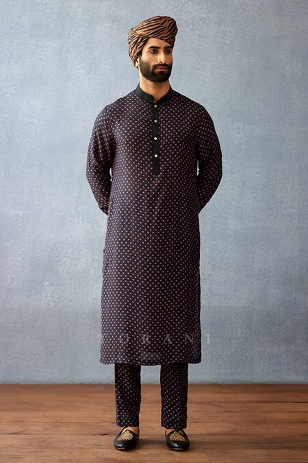 Shop Torani Black Silk, Jersey Embroidery Gulnaaz Print Bundi Kurta Set Shop_Torani_Black Silk, Jersey Embroidery Gulnaaz Print Bundi Kurta Set