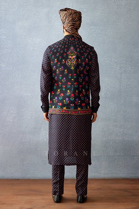 Torani Gulnaaz Print Bundi Kurta Set 