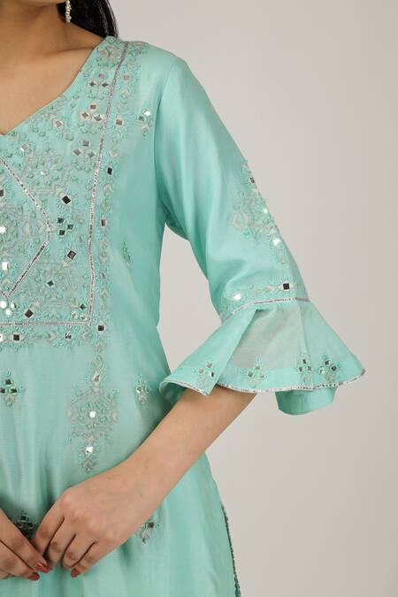 Buy_House Of Supriya_Green Silk, Chanderi, Viscose, Nylon Embroidery, Mirrors Floral Kurta Pant Set _Online_at_Aza_Fashions