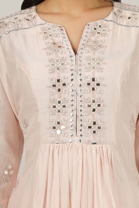 Buy_House Of Supriya_Peach Silk, Chanderi, Viscose, Nylon, Organza Gathered Kurta Pant Set _Online_at_Aza_Fashions