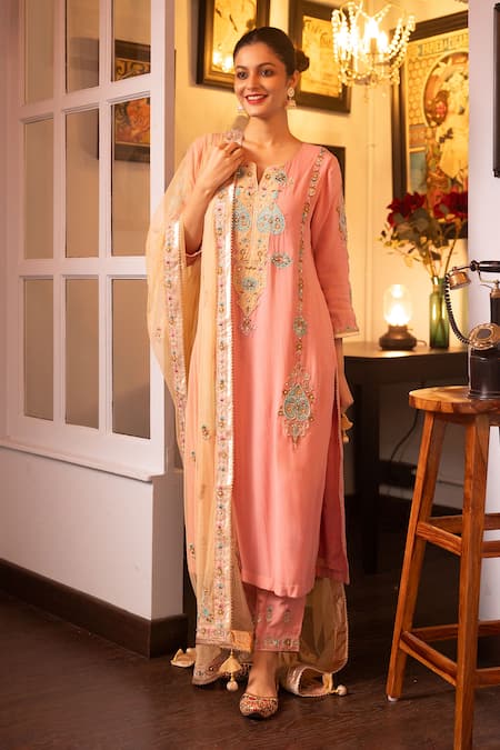 Shop_House Of Supriya_Pink Silk, Georgette, Organza, Viscose Pearls, Floral Heart Kurta Pant Set _Online_at_Aza_Fashions
