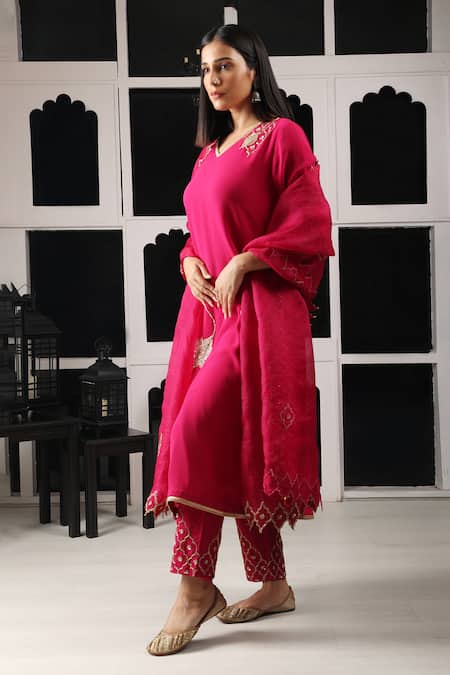 House Of Supriya Pink Organza, Silk, Viscose Zari, Embroidery, Padma Bloom Kurta Pant Set Online at Aza Fashions House Of Supriya_Pink Organza, Silk, Viscose Zari, Embroidery, Padma Bloom Kurta Pant Set _Online_at_Aza_Fashions
