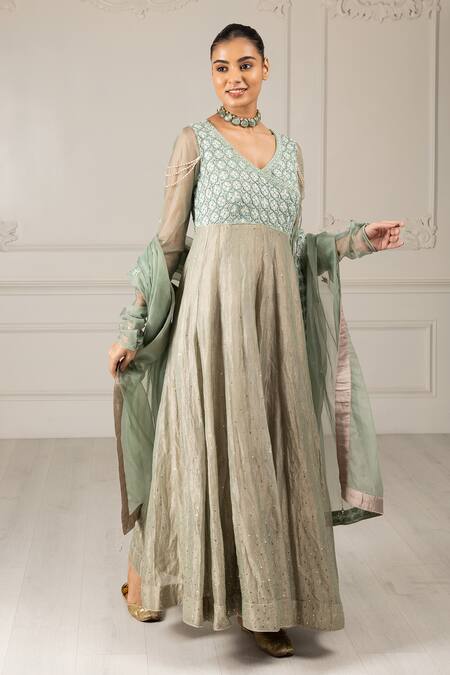 House Of Supriya_Green Organza, Crepe Embroidery V-neck Floral Bodice Angarkha Anarkali Set _Online_at_Aza_Fashions