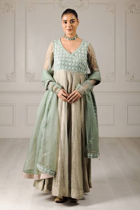 House Of Supriya_Green Organza, Crepe Embroidery V-neck Floral Bodice Angarkha Anarkali Set _at_Aza_Fashions