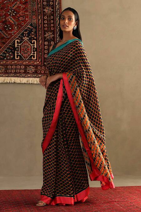 Shop RI.Ritu Kumar Black Silk, Viscose Embroidery V-neck Kaleidoscope Print Saree With Blouse Online at Aza Fashions Shop_RI.Ritu Kumar_Black Silk, Viscose Embroidery V-neck Kaleidoscope Print Saree With Blouse _Online_at_Aza_Fashions