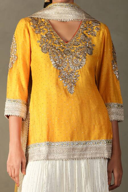 Shop RI.Ritu Kumar Yellow Kurta 100% Silk Embroidered Gota Patti V-neck Bhawani Lehenga Set Online at Aza Fashions Shop_RI.Ritu Kumar_Yellow Kurta 100% Silk Embroidered Gota Patti V-neck Bhawani Lehenga Set _Online_at_Aza_Fashions