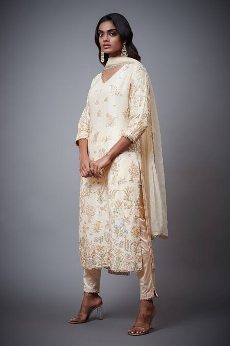 RI.Ritu Kumar_Ivory Kurta 100% Silk Printed Tropical V Neck Embroidered Set_Online_at_Aza_Fashions