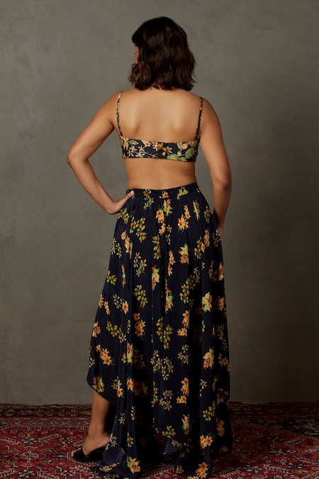 Shop RI.Ritu Kumar Black Polyester, Viscose Embroidery Sweetheart Water Lily Blouse And Palazzo Set at Aza Fashions Shop_RI.Ritu Kumar_Black Polyester, Viscose Embroidery Sweetheart Water Lily Blouse And Palazzo Set _at_Aza_Fashions