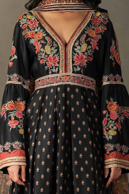 Shop_RI.Ritu Kumar_Black Anarklai-85% Cotton And 15% Silk Printed Floral Dahlia Pattern Anarkali Set _Online_at_Aza_Fashions