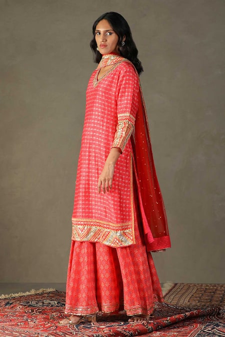 RI.Ritu Kumar_Pink Kurta- 15% Silk 85% Cotton Printed Bindiya Floral Pattern Gharara Set _Online_at_Aza_Fashions