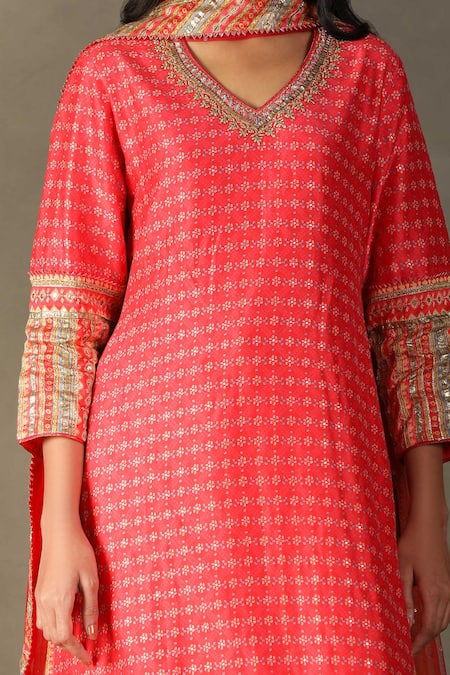 Shop_RI.Ritu Kumar_Pink Kurta- 15% Silk 85% Cotton Printed Bindiya Floral Pattern Gharara Set _Online_at_Aza_Fashions