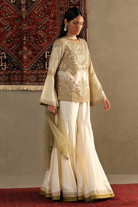 RI.Ritu Kumar White Top- 100% Silk Embroidered Round Darpan And Sharara Set Online at Aza Fashions RI.Ritu Kumar_White Top- 100% Silk Embroidered Round Darpan And Sharara Set_Online_at_Aza_Fashions