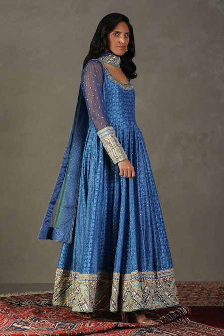 Buy RI.Ritu Kumar Blue Anarkali Shell - 15% Silk 85% Cotton Print Bandhani Scoop Churidar Set Online at Aza Fashions Buy_RI.Ritu Kumar_Blue Anarkali Shell - 15% Silk 85% Cotton Print Bandhani Scoop Churidar Set _Online_at_Aza_Fashions