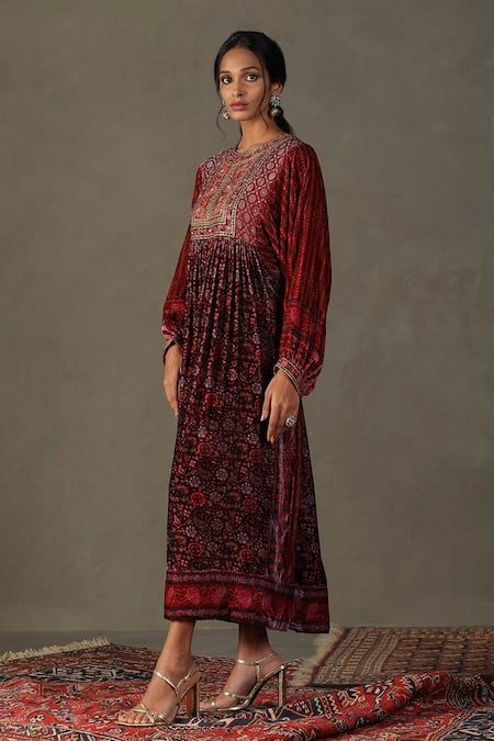 RI.Ritu Kumar Maroon Shell Fabric - 100% Silk Print Floral Zergul Embroidered Bodice Dress Online at Aza Fashions RI.Ritu Kumar_Maroon Shell Fabric - 100% Silk Print Floral Zergul Embroidered Bodice Dress _Online_at_Aza_Fashions